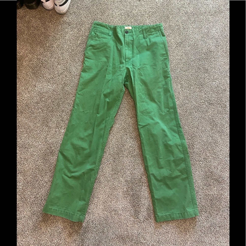 Green dockers pants !!